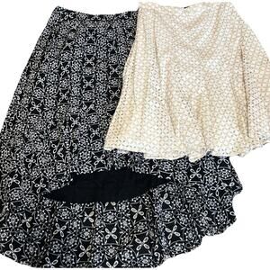 VESTI INC Women's 8 Black Ivory Embroidered Eyelet Hi-Lo Flare Feminine 2 Skirts